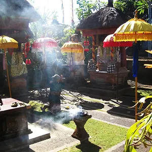 Nyoman Murjana Ubud