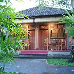  Privatunterkunft Tara House